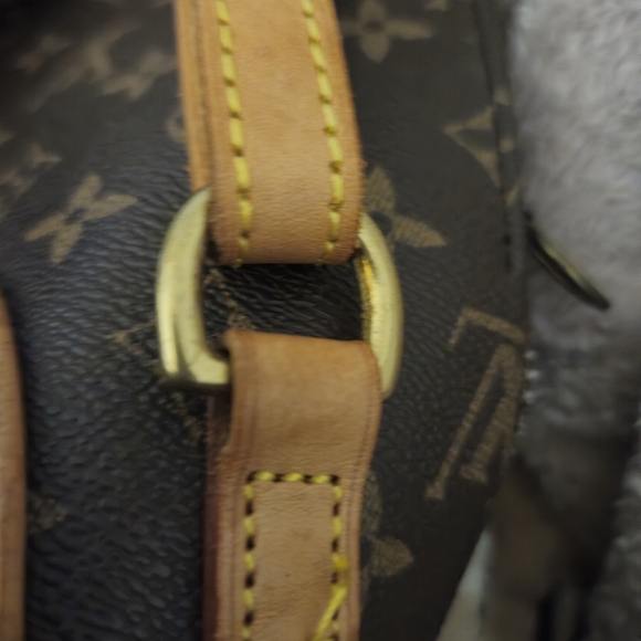 Louis Vuitton backpack - Picture 7 of 16